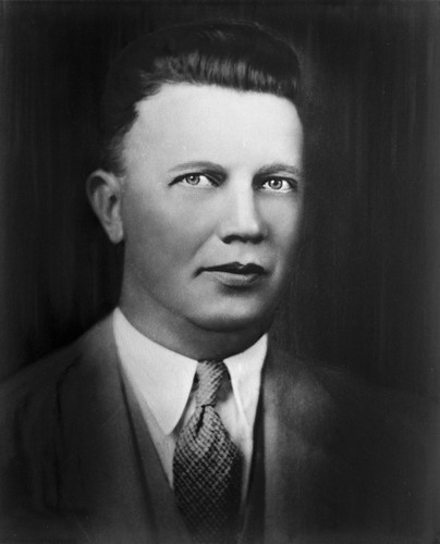 Burbank Mayor (1934) Eugene Goss