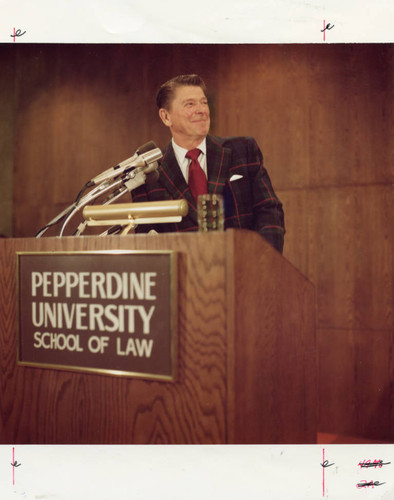 Ronald Reagan speaking at the School of Law, 1979