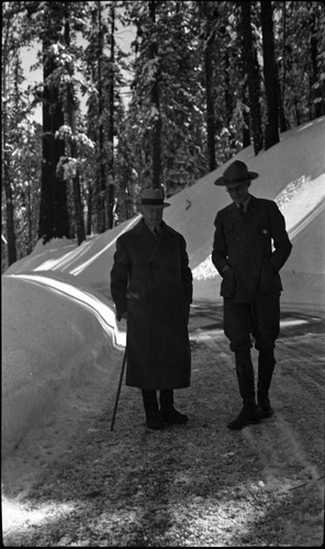Sequoia Park, Historic Individuals, General Pershing's visit to Sequoia Park, with Col. John R. White
