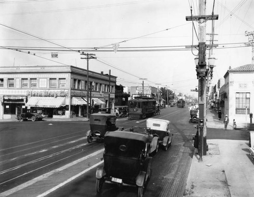 Looking down Pico Boulevard from Western Avenue