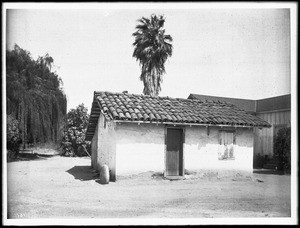 Indian gardener's adobe at Mission San Gabriel, ca.1900