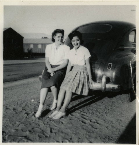 [Wilda Johnson, visitor, Honey Toda, September 1942, Manzanar]