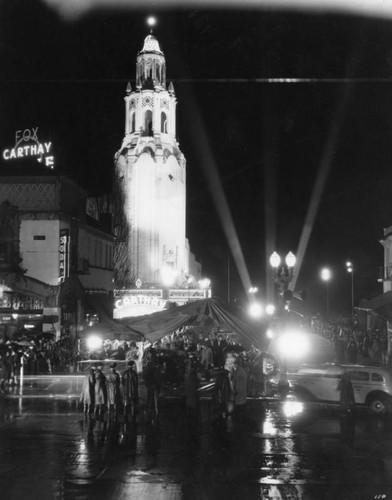 Night premiere at the Carthay