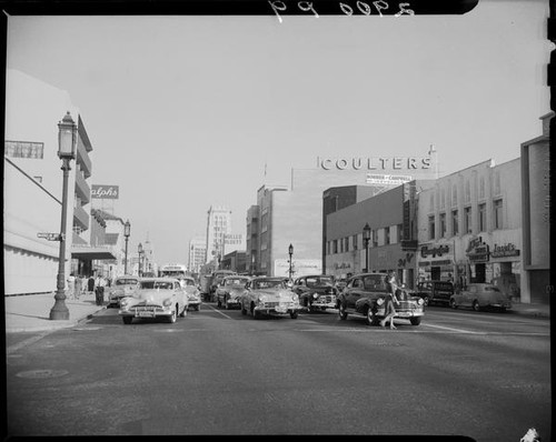 Street scene at Wilshire Boulevard and Masselin Avenue, Los Angeles, 1949