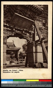 Temple courtyard, China, ca.1920-1940