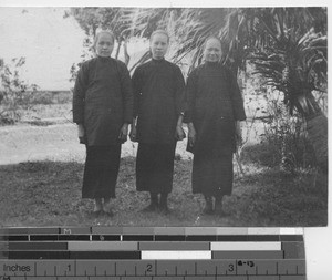 Three women chatechists at Shangchuan, China, 1925