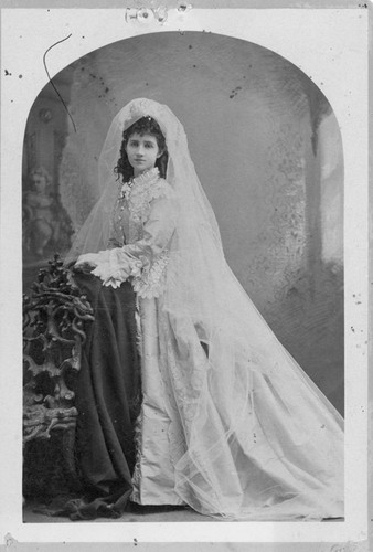 Bride of Dr. Davidson of Kingston
