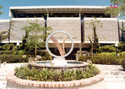 Library mall and Thurmond Clarke Memorial Library, Chapman College, Orange, California