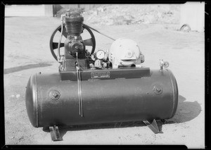 Hallett compressor, Southern California, 1932