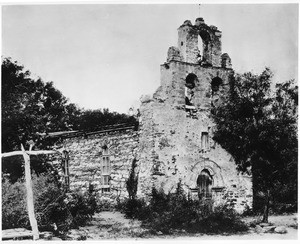 Exterior view of Mission San Francisco de la Espada in dilapidated condition, San Antonio, Texas, ca.1900