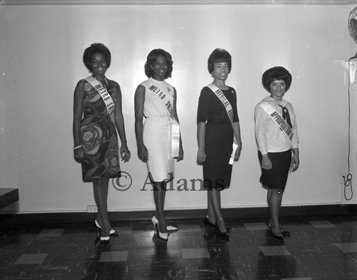 Metro girls, Los Angeles, 1964