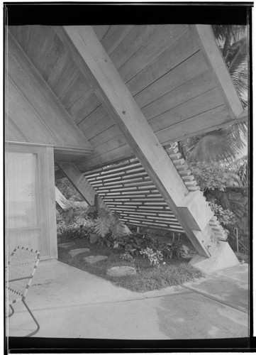 Hawaii: Fitzsimmons, Mr. and Mrs. Edmund F., residence. Landscaping and Architectural detail