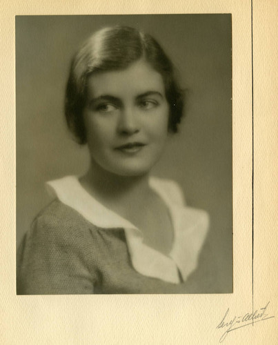 Margaret Ray Hoagland, Scripps College