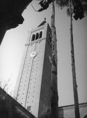 Mudd Hall clock tower at U.S.C