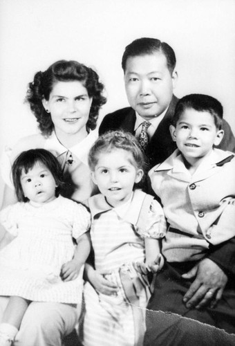 Bill Hom & Family