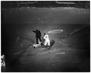 Baseball--Dodgers versus Cardinals, 1958