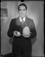 Attorney George Stahlman, photographed holding a Ponderosa lemon
