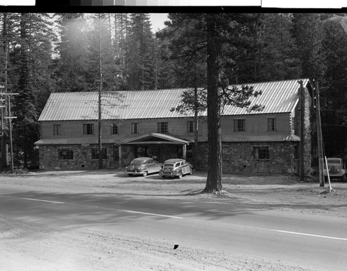 Trailsyde Lodge, Soda Springs, Calif