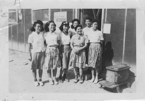 Women waiting to welcome Camp Shelby soldiers at Jerome Relocation Center