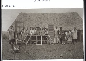 Missionar Schwarz mit seinen Arbeitern