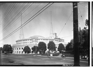 View of the Angelus Temple at 110 Glendale Boulevard, Echo Park, Los Angeles, October 12, 1926