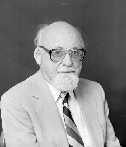 Portrait of M. Erich Reissner who was a mathematician and a professor of applied mechanics at UCSD. September 22, 1985