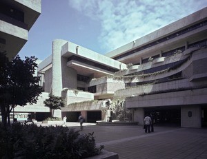 Prince Kuhio Federal Building, Honolulu, Hawaii, 1979 — Calisphere