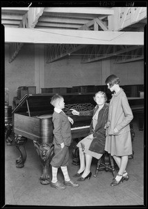 Women presented with new piano for old, Southern California, 1929