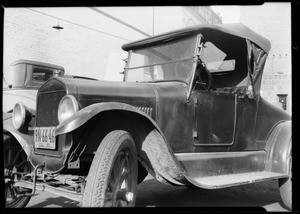 Damaged Ford, 126 East 3rd Street, Los Angeles, CA, 1930