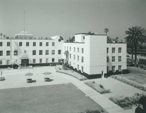 Santa Monica City Hall Jail Wing designed by architects Joseph M. Estep and Donald B. Parkinson built with PWA funds in 1938-1939