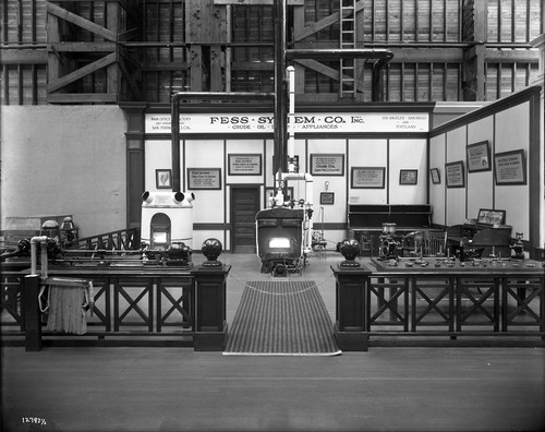 Entrance to Fess System Company’s exhibit. Machinery Hall