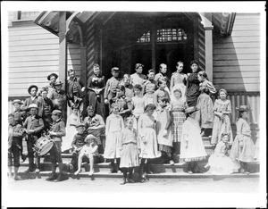 A group of unidentified grammar school children and teachers in South Pasadena, ca.1900