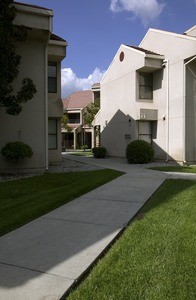 Student Housing phase I & II, CSU Los Angeles, Calif., 2004