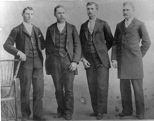 Daunt Brothers, Springville, Calif., 1895