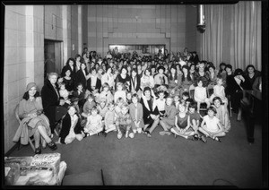 Group at KMPC, Southern California, 1930