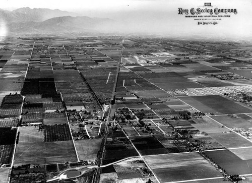 San Fernando Valley east of Northridge, aerial
