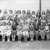 Grant U. H. S. 1943 Glee