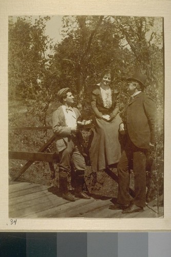 Herman [George Scheffauer, left], A. [i.e. Ambrose] Bierce [right] & ?