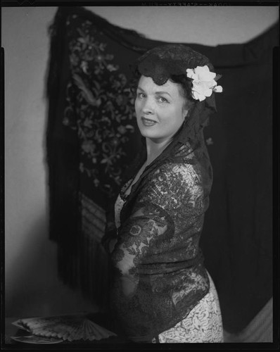 Mezzo soprano June Moss wearing a mantilla, 1956