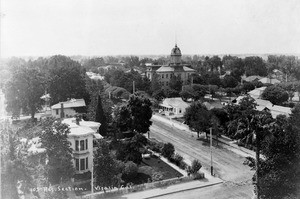 Birdseye view of a residential section of Visalia, 1900-1940