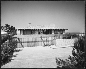 Killefer residence, Shorecliff Rd., Corona del Mar, 1966