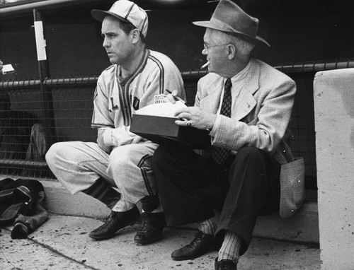 Jimmie Heffron, Anaheim Bulletin Sports Editor, Interviews Luke Sewell, Manager of the St. Louis Browns. [graphic]