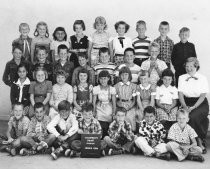 Strawberry Point School third grade class, 1954