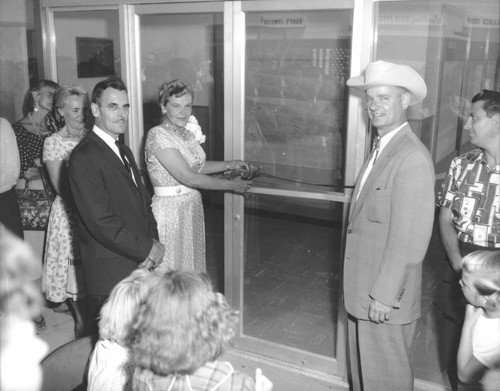 Ribbon cutting, Opening the New Post Office, 1961