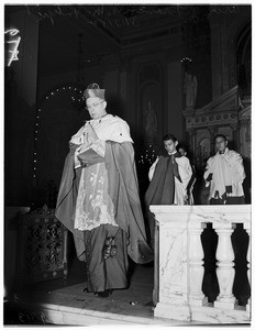 Saint Patrick's day at Saint Vibiana's Cathedral, 1952