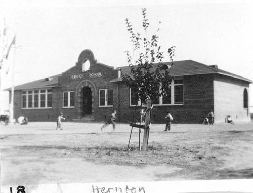 Herndon Elementary School Herndon California