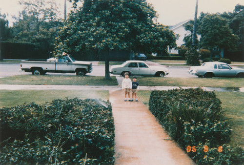 Children in front yard