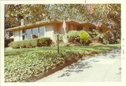 Home of Bunni and George Steckfus at 760 Pinecrest in Sebastopol in 1971