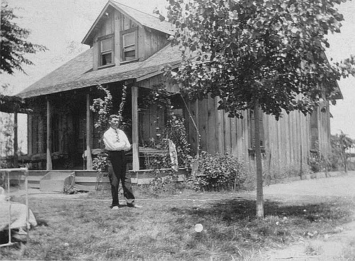 Farmhouse Near Lindsay, Calif., 1920