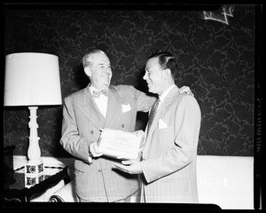 H.A. Kent gets scroll, 1951